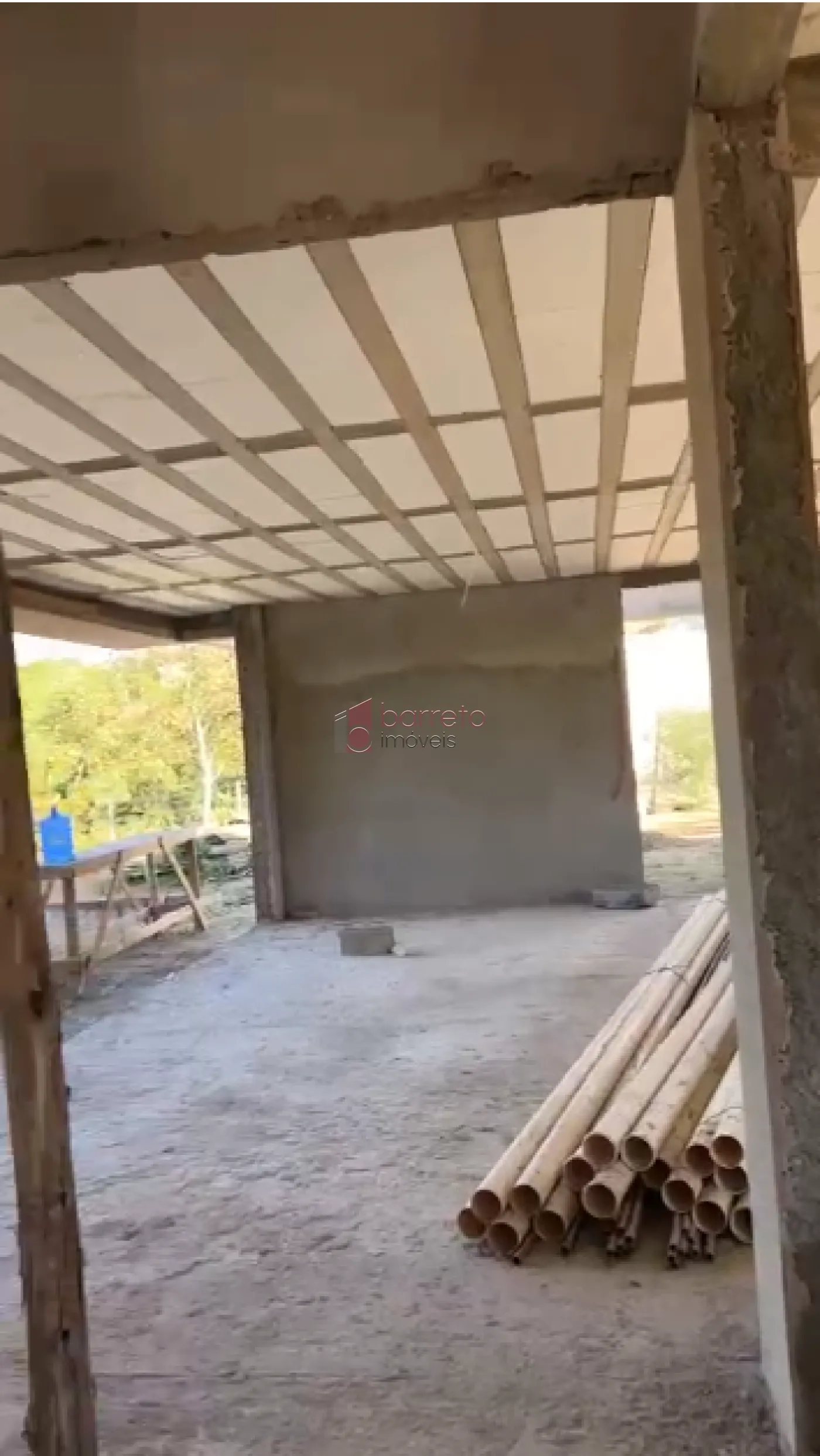 CASA EM CONSTRUÇÃO À VENDA NO CONDOMÍNIO TERRAS DA ALVORADA EM JUNDIAÍ/SP