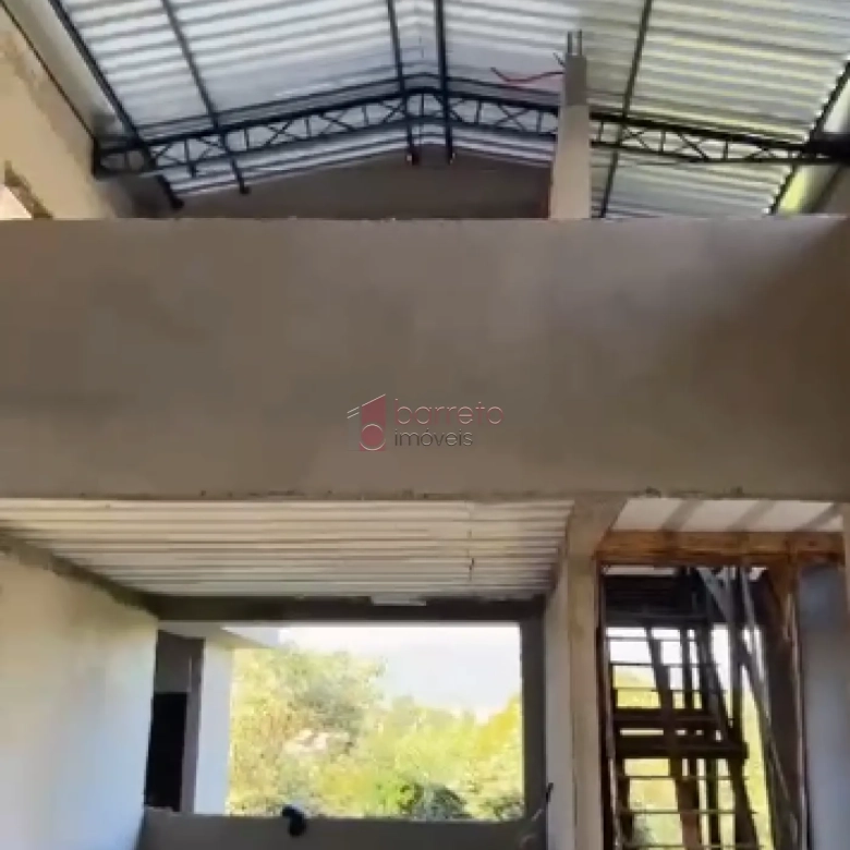 CASA EM CONSTRUÇÃO À VENDA NO CONDOMÍNIO TERRAS DA ALVORADA EM JUNDIAÍ/SP
