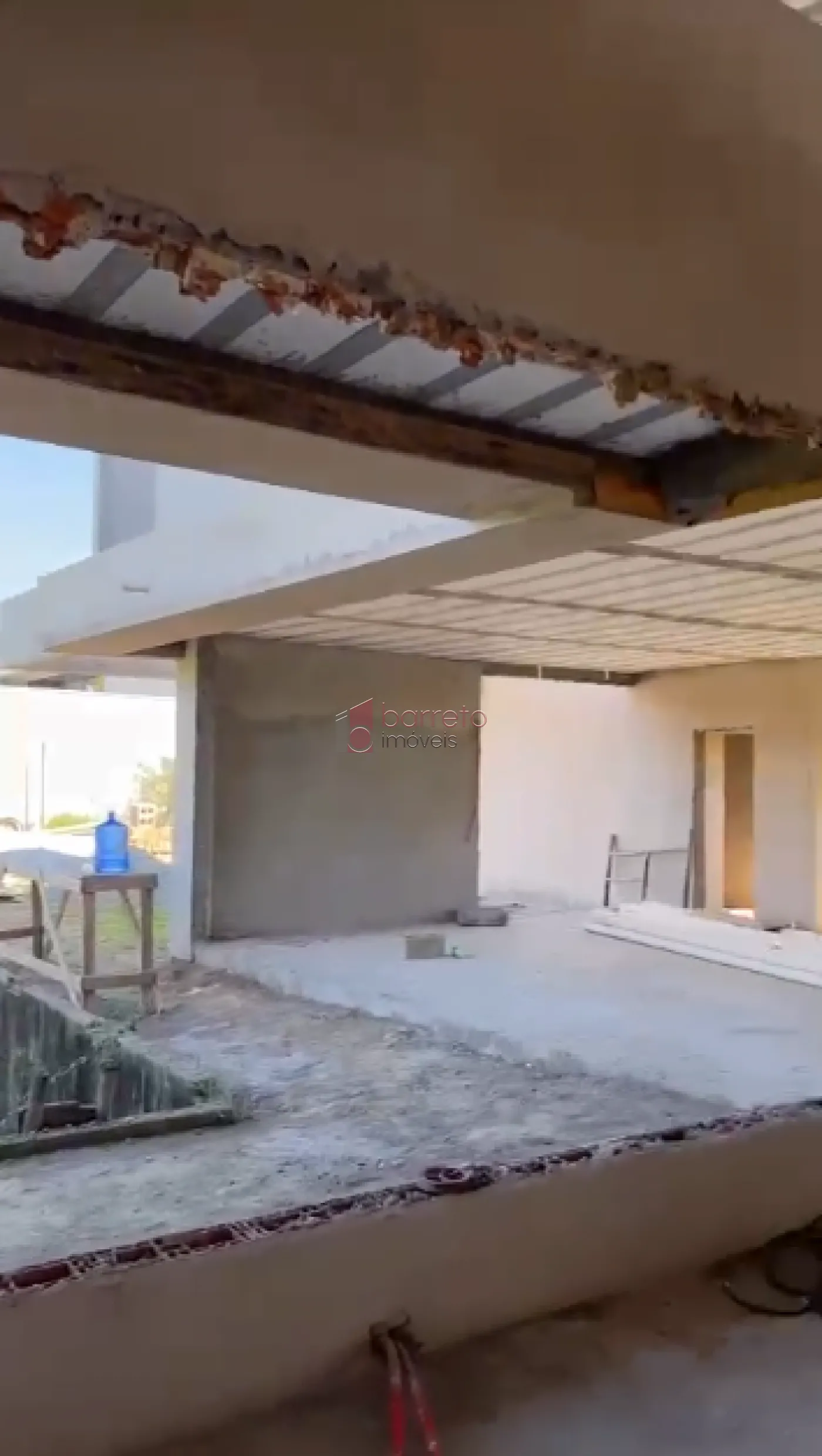 CASA EM CONSTRUÇÃO À VENDA NO CONDOMÍNIO TERRAS DA ALVORADA EM JUNDIAÍ/SP