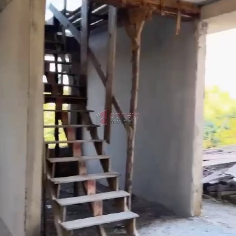 CASA EM CONSTRUÇÃO À VENDA NO CONDOMÍNIO TERRAS DA ALVORADA EM JUNDIAÍ/SP