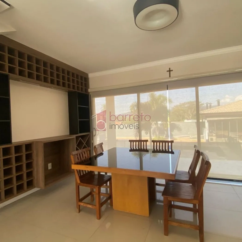 CASA TÉRREA À VENDA NO CONDOMÍNIO QUINTA DO JAPI EM CABREÚVA/SP