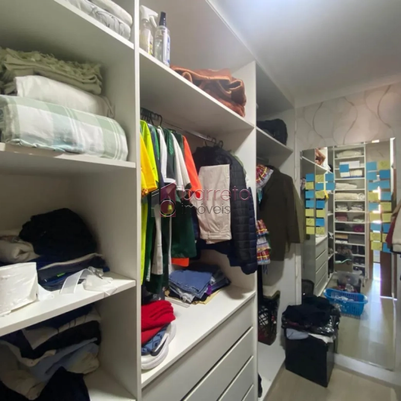 CASA TÉRREA À VENDA NO CONDOMÍNIO QUINTA DO JAPI EM CABREÚVA/SP