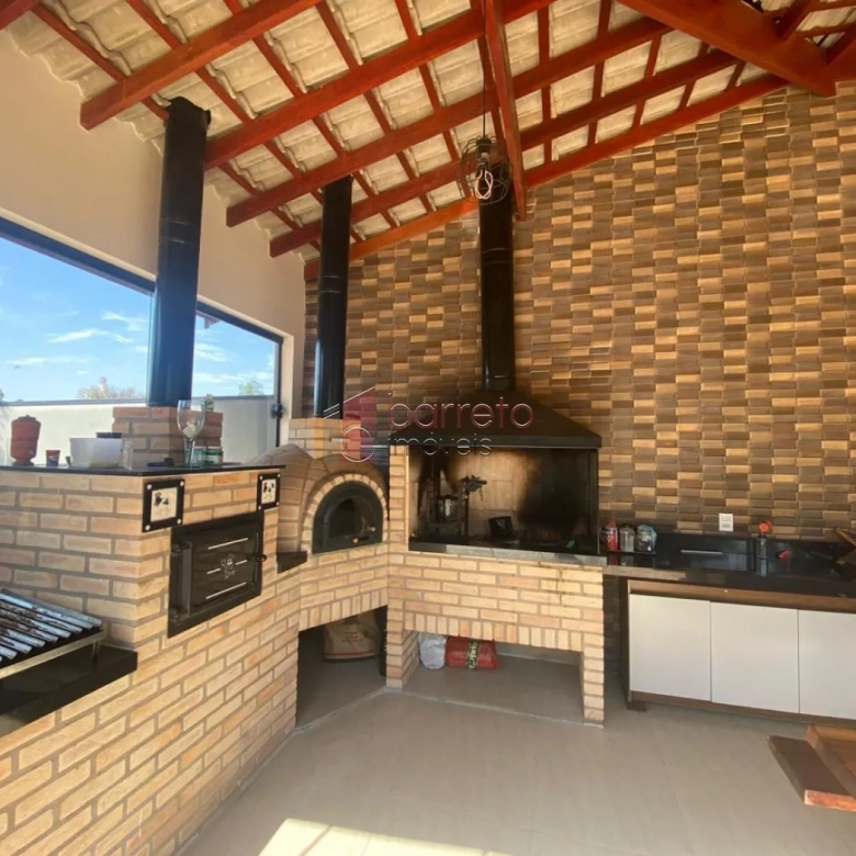 CASA TÉRREA À VENDA NO CONDOMÍNIO QUINTA DO JAPI EM CABREÚVA/SP