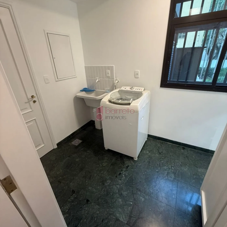 APARTAMENTO ALTO PADRÃO À VENDA NO CONDOMÍNIO BENEDITO STORANI – CENTRO – JUNDIAÍ/SP