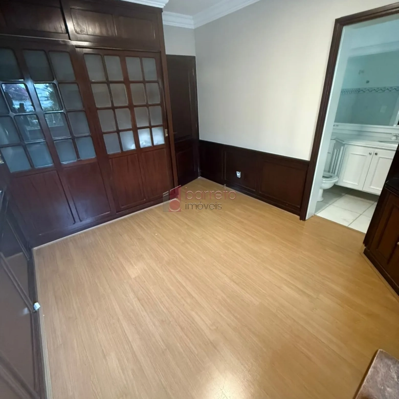 APARTAMENTO ALTO PADRÃO À VENDA NO CONDOMÍNIO BENEDITO STORANI – CENTRO – JUNDIAÍ/SP