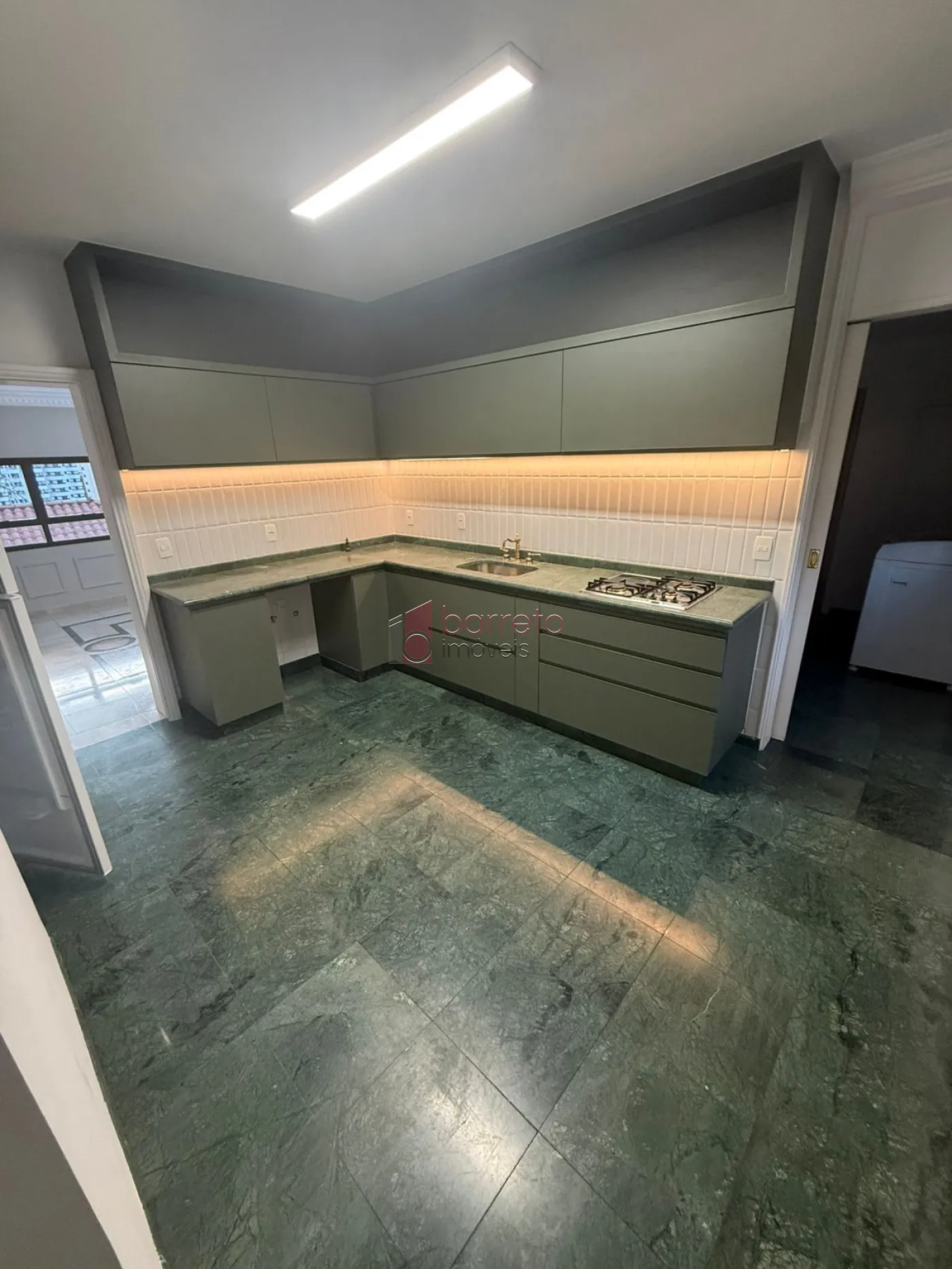 APARTAMENTO ALTO PADRÃO À VENDA NO CONDOMÍNIO BENEDITO STORANI – CENTRO – JUNDIAÍ/SP