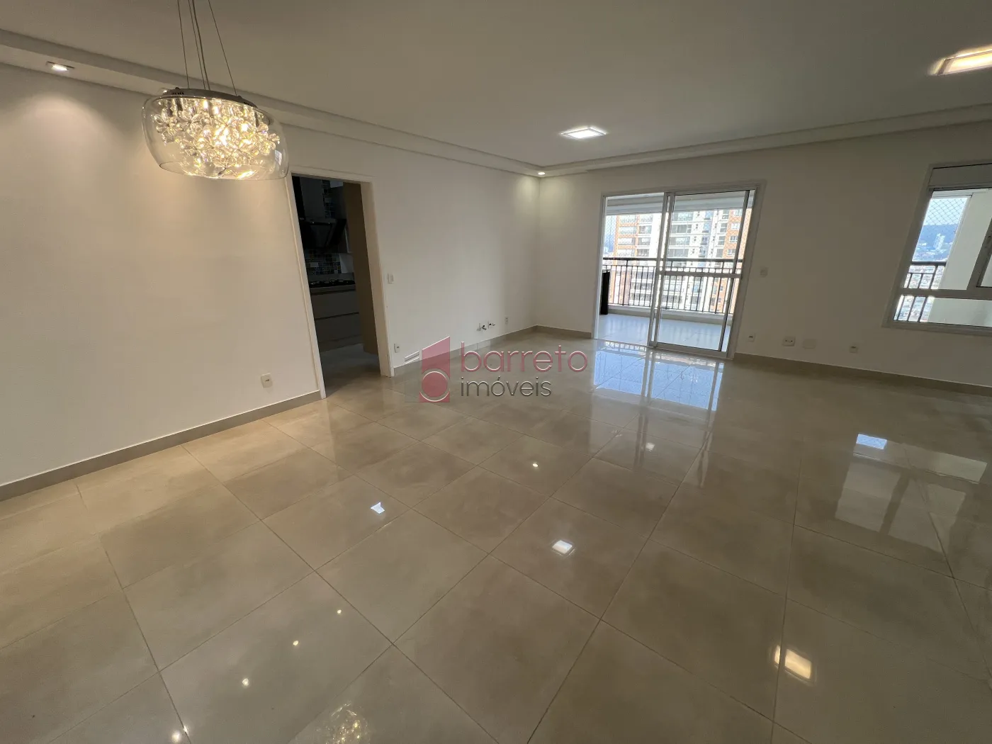 APARTAMENTO À VENDA NO CONDOMÍNIO ALTA VISTA EM JUNDIAÍ/SP