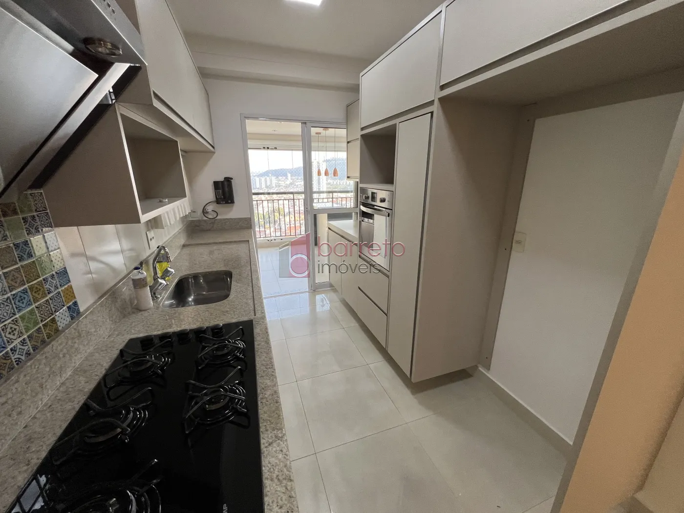 APARTAMENTO À VENDA NO CONDOMÍNIO ALTA VISTA EM JUNDIAÍ/SP