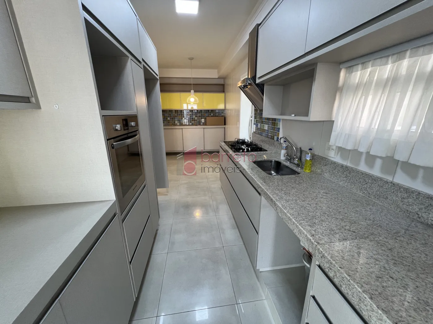 APARTAMENTO À VENDA NO CONDOMÍNIO ALTA VISTA EM JUNDIAÍ/SP