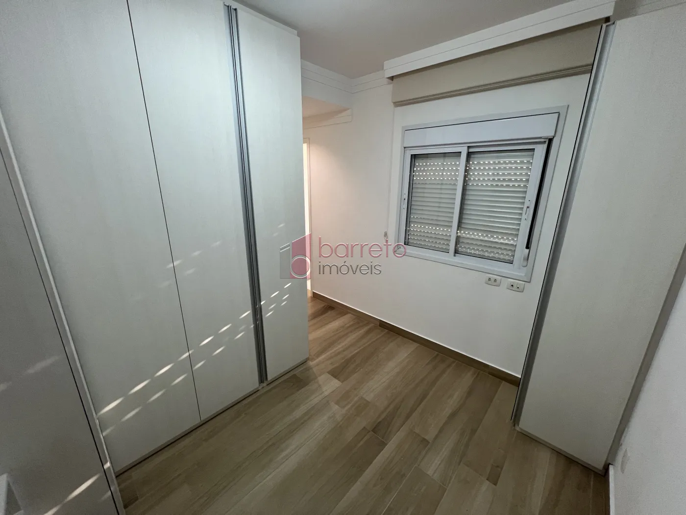 APARTAMENTO À VENDA NO CONDOMÍNIO ALTA VISTA EM JUNDIAÍ/SP