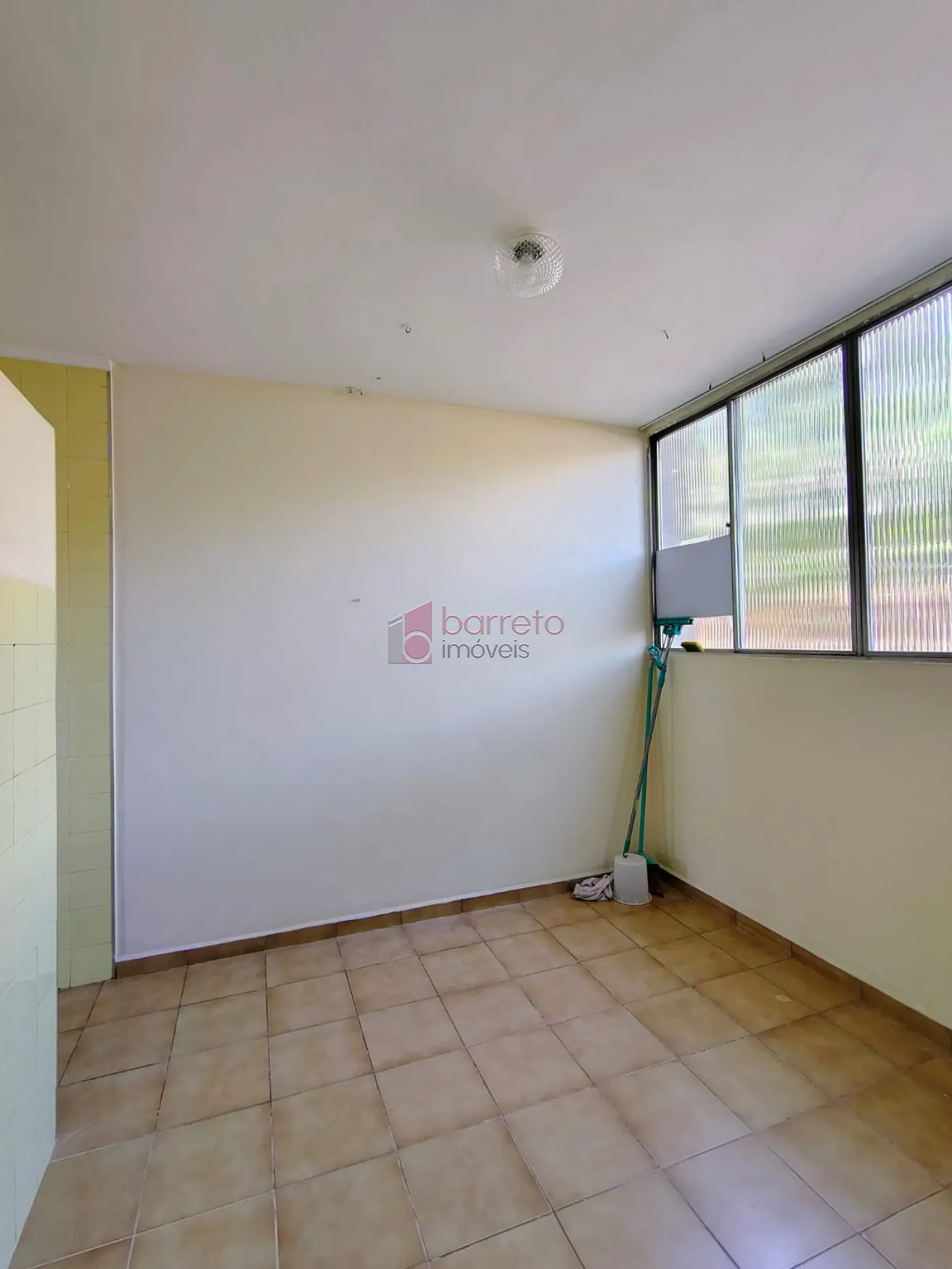 APARTAMENTO À VENDA NO EDIFÍCIO MARISTELA NO BAIRRO BELA VISTA – JUNDIAÍ/SP