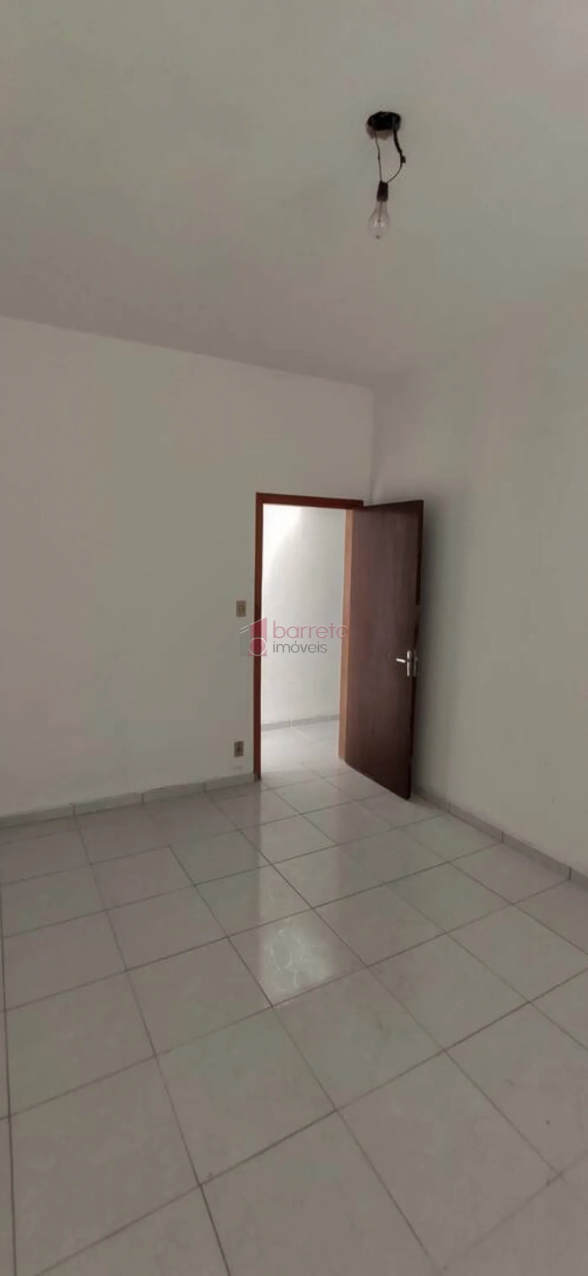 APARTAMENTO À VENDA NO CONDOMÍNIO ANTONIO FARINA NO CENTRO DE JUNDIAÍ/SP