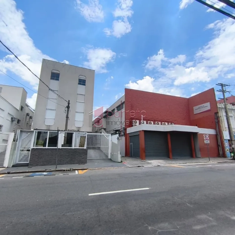 APARTAMENTO À VENDA NO EDIFÍCIO MARECHAL – CENTRO – JUNDIAÍ/SP