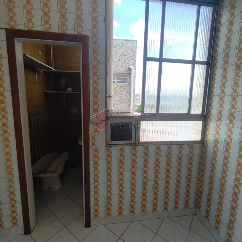 APARTAMENTO À VENDA NO EDIFÍCIO MARECHAL – CENTRO – JUNDIAÍ/SP