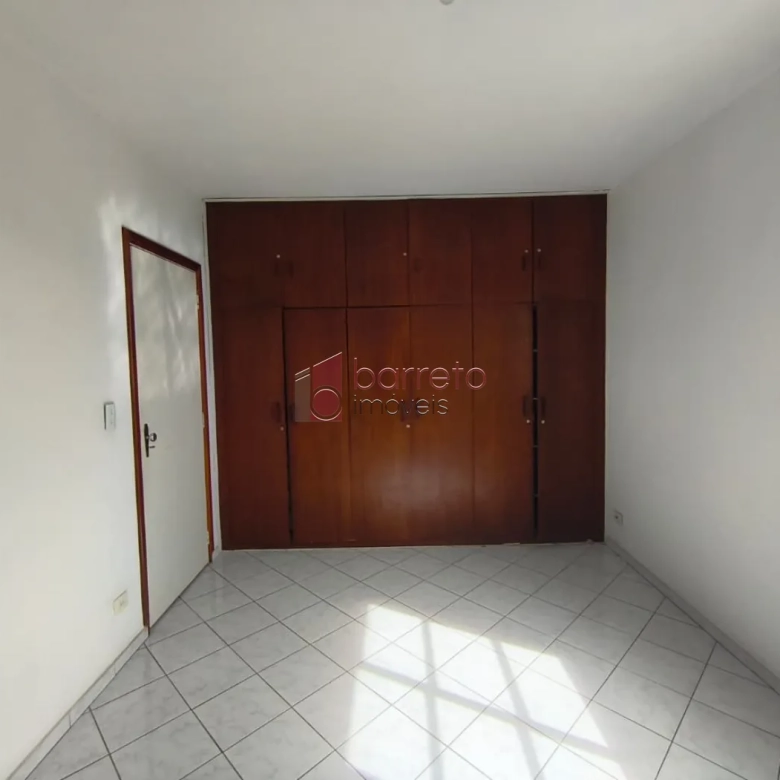 APARTAMENTO À VENDA NO EDIFÍCIO MARECHAL – CENTRO – JUNDIAÍ/SP