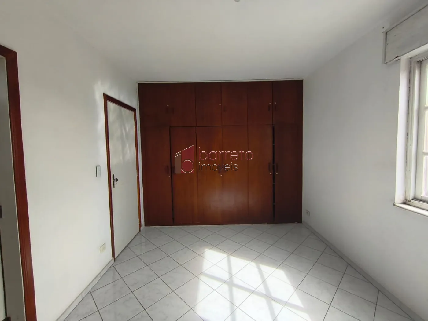 APARTAMENTO À VENDA NO EDIFÍCIO MARECHAL – CENTRO – JUNDIAÍ/SP