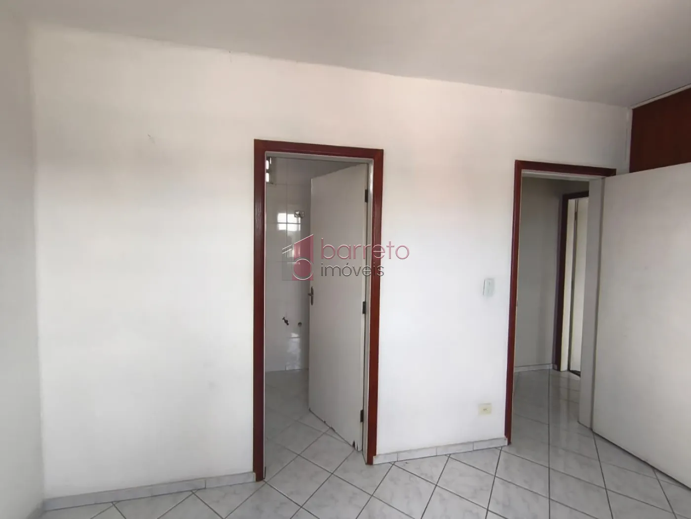 APARTAMENTO À VENDA NO EDIFÍCIO MARECHAL – CENTRO – JUNDIAÍ/SP