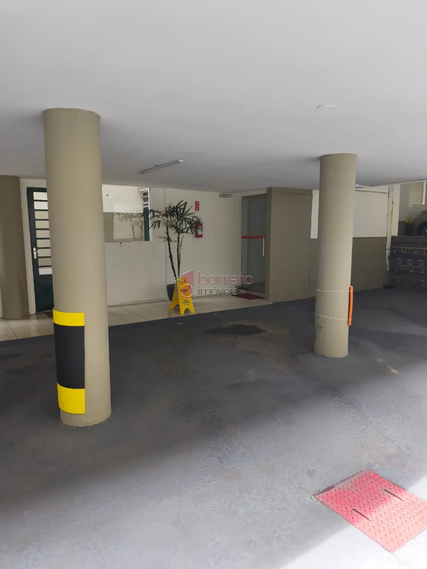 APARTAMENTO À VENDA NO EDIFÍCIO MARECHAL – CENTRO – JUNDIAÍ/SP