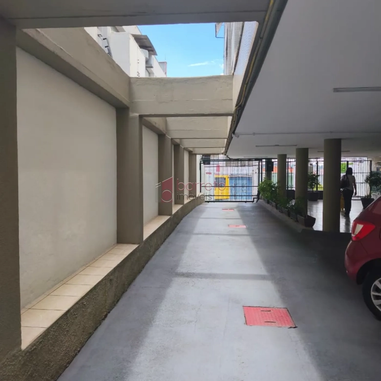 APARTAMENTO À VENDA NO EDIFÍCIO MARECHAL – CENTRO – JUNDIAÍ/SP