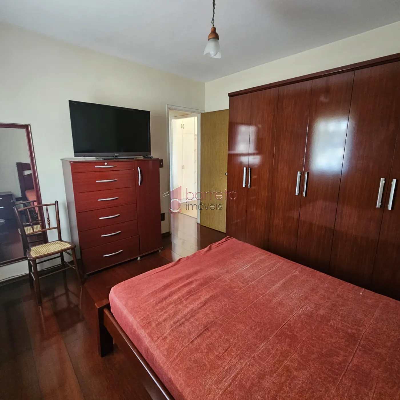 APARTAMENTO À VENDA – 01 QUARTO – CENTRO DE JUNDIAÍ/SP