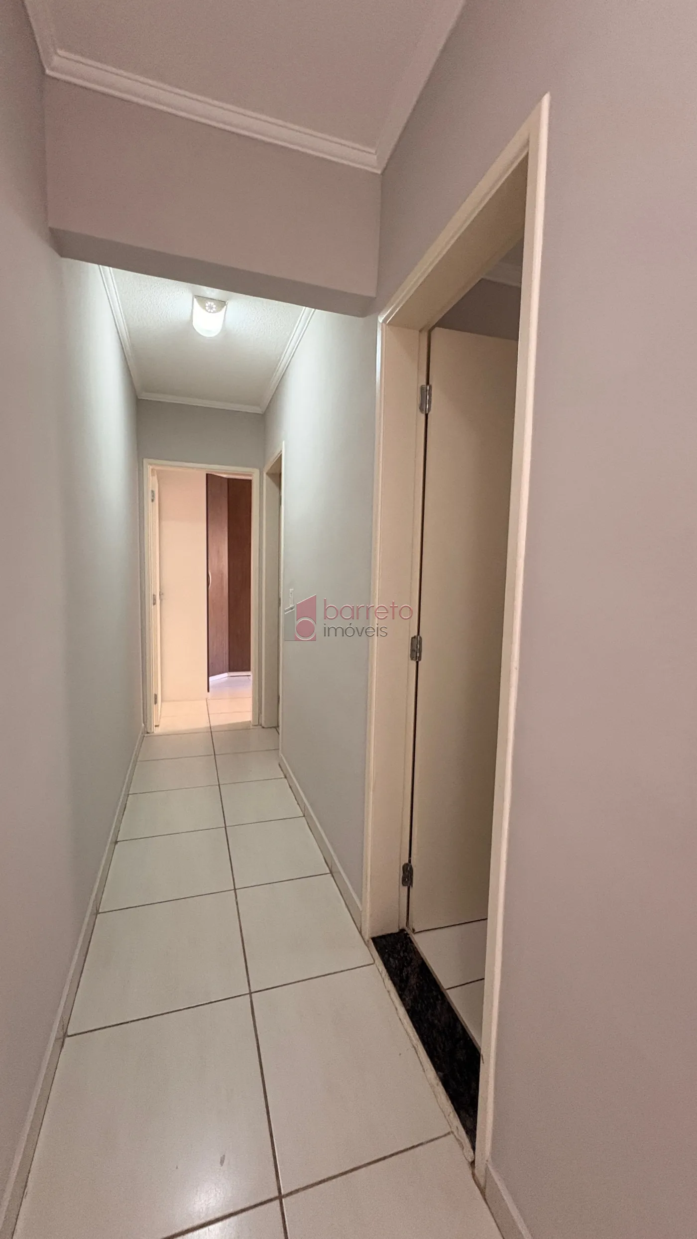 APARTAMENTO À VENDA NO CONDOMÍNIO MORADA DOS PÁSSAROS SABIÁS EM JUNDIAÍ/SP