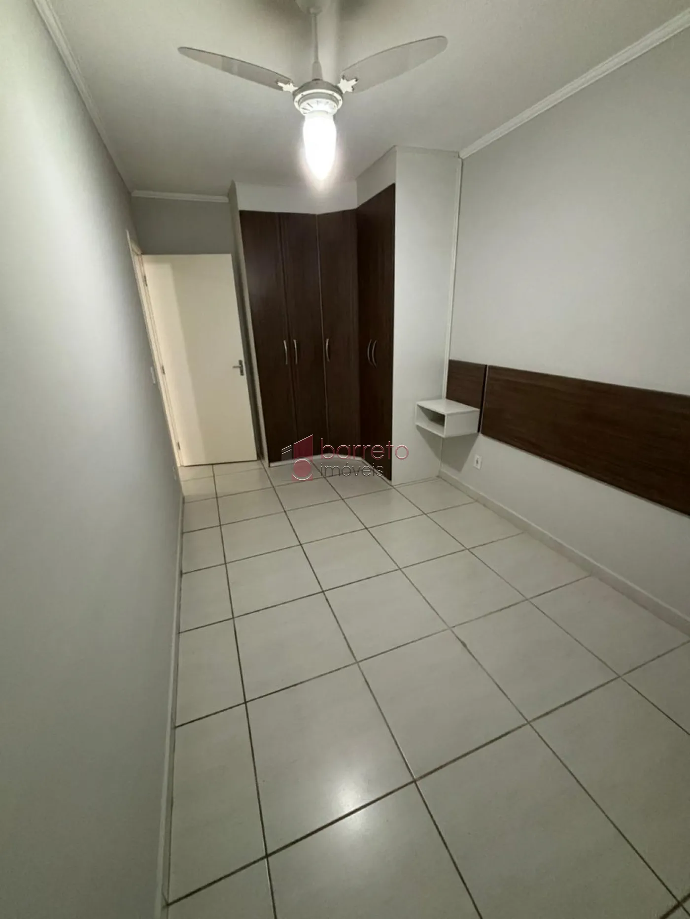 APARTAMENTO À VENDA NO CONDOMÍNIO MORADA DOS PÁSSAROS SABIÁS EM JUNDIAÍ/SP