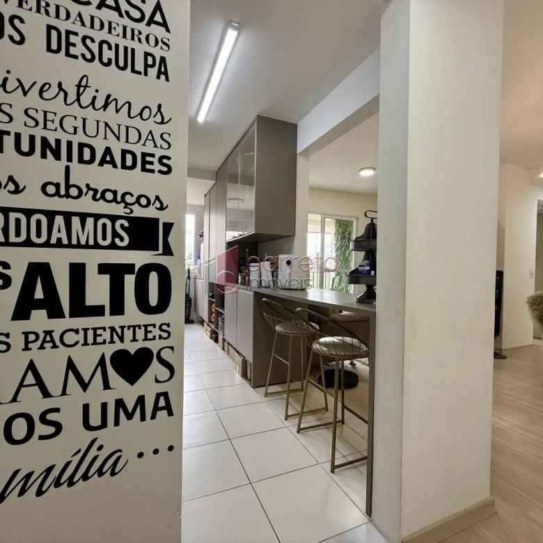APARTAMENTO À VENDA NO CONDOMÍNIO SONETO – BAIRRO ENGORDADOURO EM JUNDIAÍ/SP