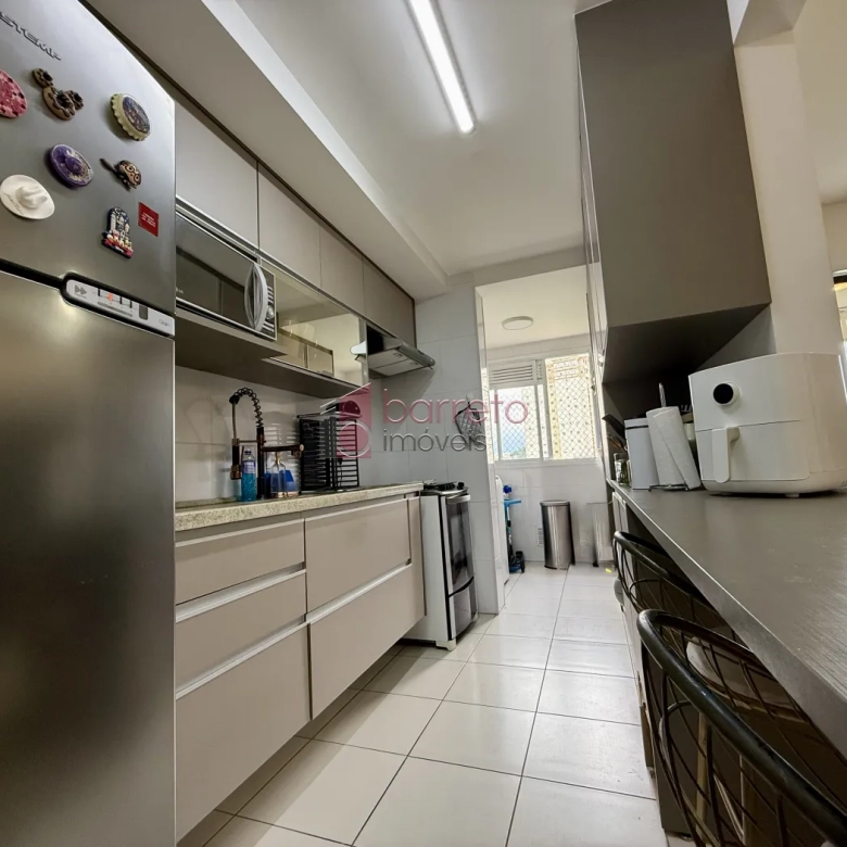 APARTAMENTO À VENDA NO CONDOMÍNIO SONETO – BAIRRO ENGORDADOURO EM JUNDIAÍ/SP