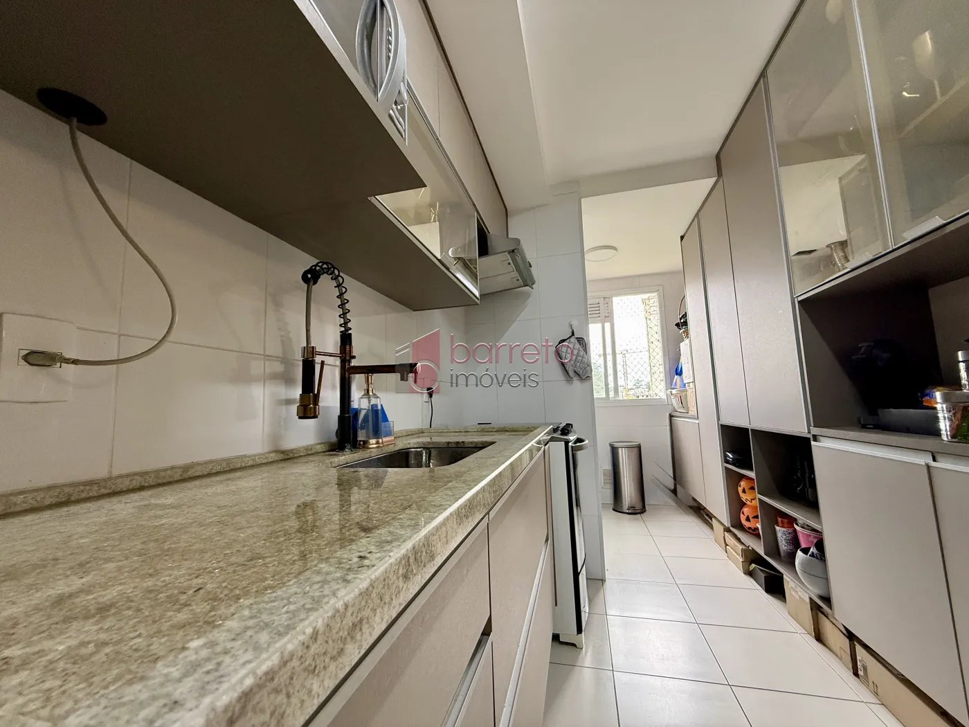 APARTAMENTO À VENDA NO CONDOMÍNIO SONETO – BAIRRO ENGORDADOURO EM JUNDIAÍ/SP
