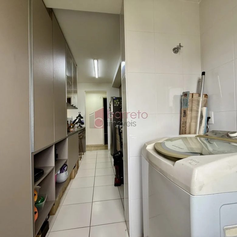 APARTAMENTO À VENDA NO CONDOMÍNIO SONETO – BAIRRO ENGORDADOURO EM JUNDIAÍ/SP