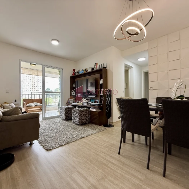 APARTAMENTO À VENDA NO CONDOMÍNIO SONETO – BAIRRO ENGORDADOURO EM JUNDIAÍ/SP