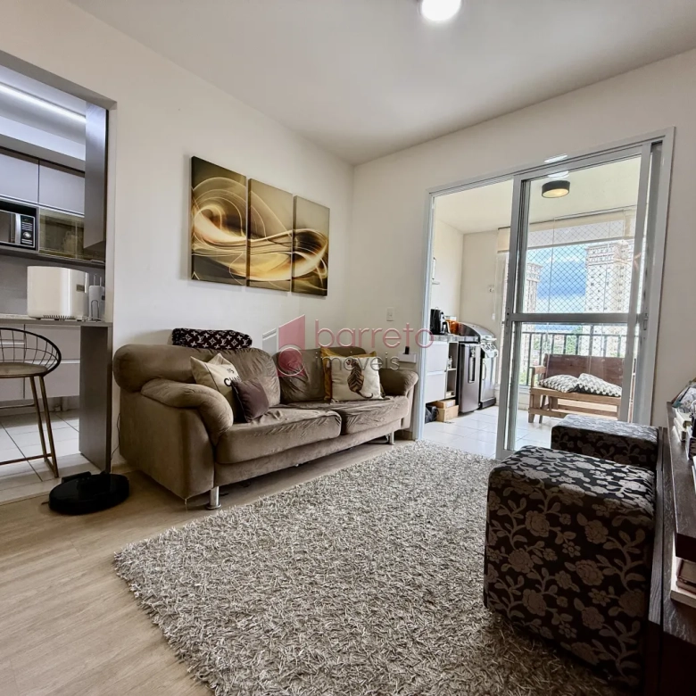 APARTAMENTO À VENDA NO CONDOMÍNIO SONETO – BAIRRO ENGORDADOURO EM JUNDIAÍ/SP