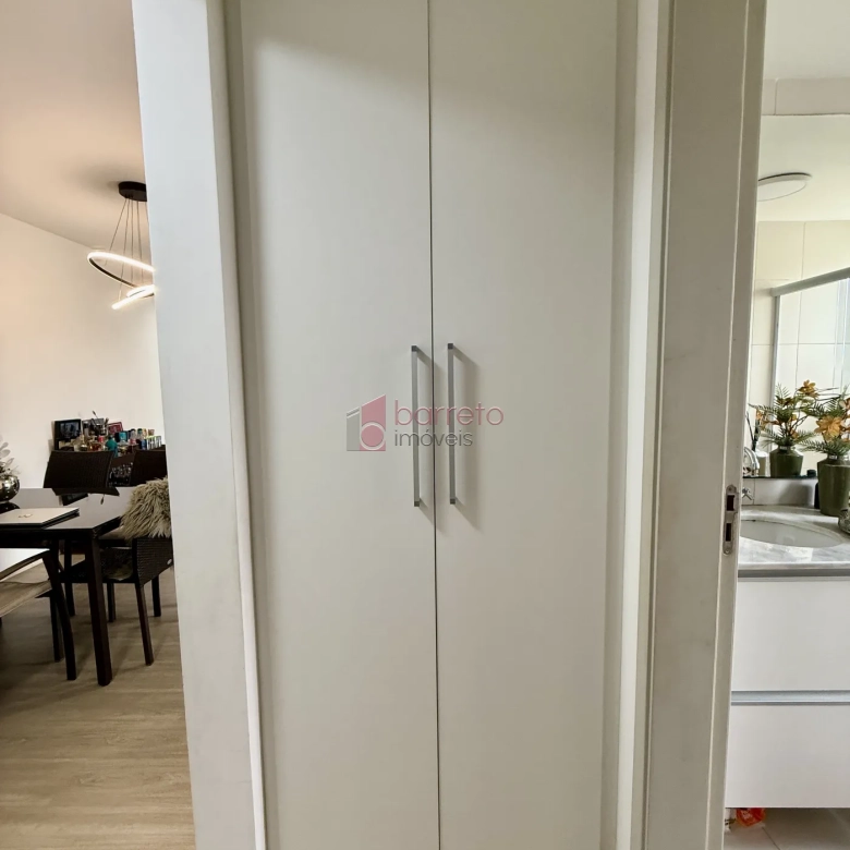 APARTAMENTO À VENDA NO CONDOMÍNIO SONETO – BAIRRO ENGORDADOURO EM JUNDIAÍ/SP