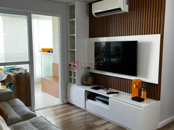 APARTAMENTO MOBILIADO À VENDA NO CONDOMÍNIO SONETO – BAIRRO ENGORDADOURO EM JUNDIAÍ/SP