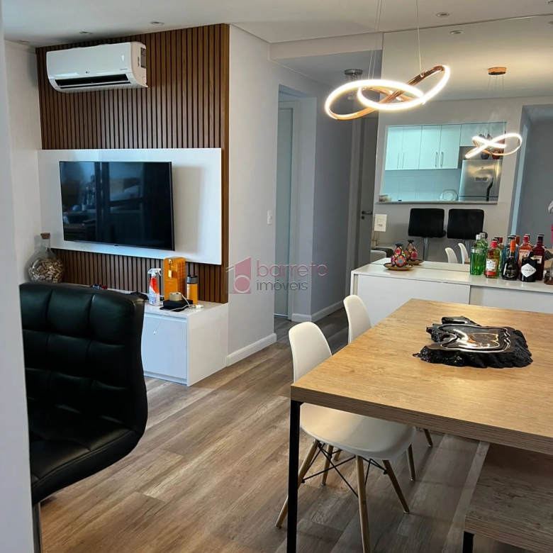 APARTAMENTO MOBILIADO À VENDA NO CONDOMÍNIO SONETO – BAIRRO ENGORDADOURO EM JUNDIAÍ/SP