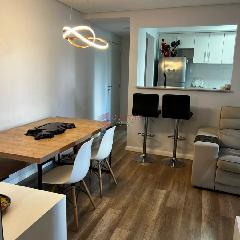 APARTAMENTO MOBILIADO À VENDA NO CONDOMÍNIO SONETO – BAIRRO ENGORDADOURO EM JUNDIAÍ/SP