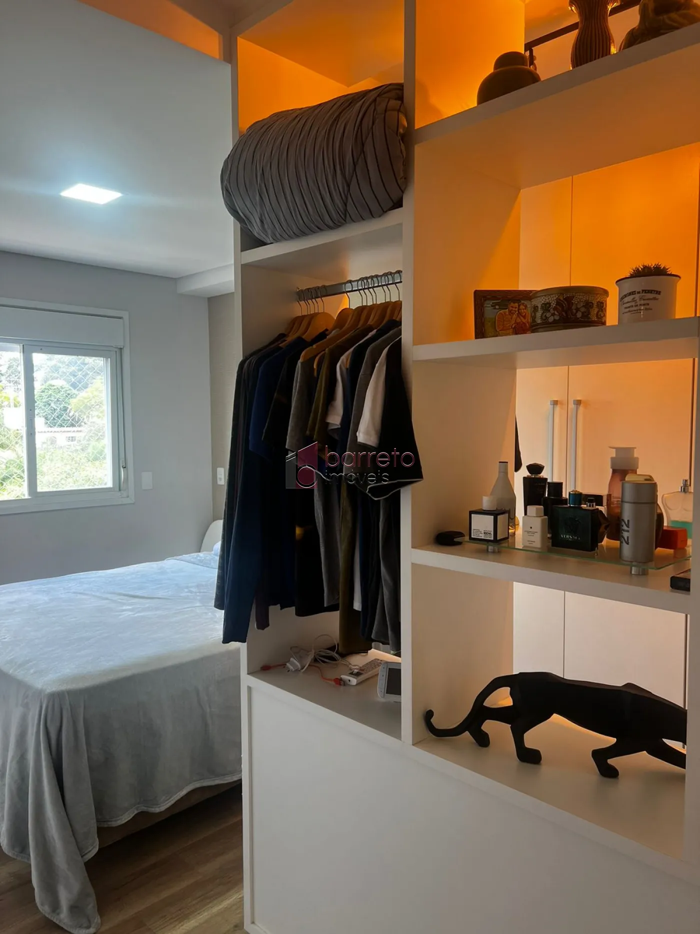 APARTAMENTO MOBILIADO À VENDA NO CONDOMÍNIO SONETO – BAIRRO ENGORDADOURO EM JUNDIAÍ/SP