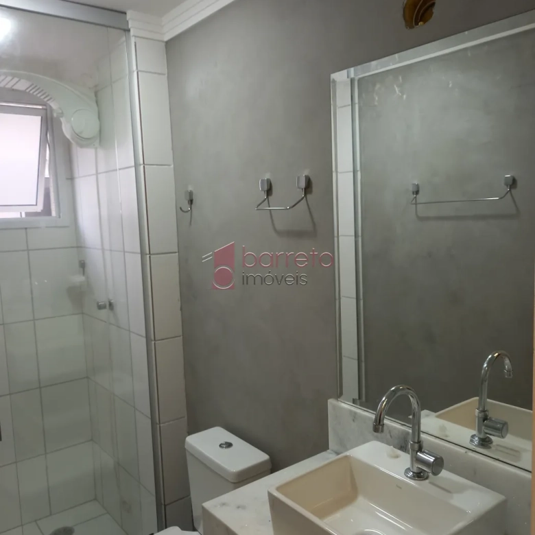 APARTAMENTO À VENDA NO CONDOMÍNIO ROYAL GARDEN NO HORTO SANTO ANTÔNIO EM JUNDIAÍ/SP