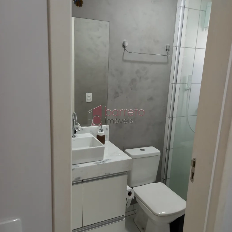 APARTAMENTO À VENDA NO CONDOMÍNIO ROYAL GARDEN NO HORTO SANTO ANTÔNIO EM JUNDIAÍ/SP