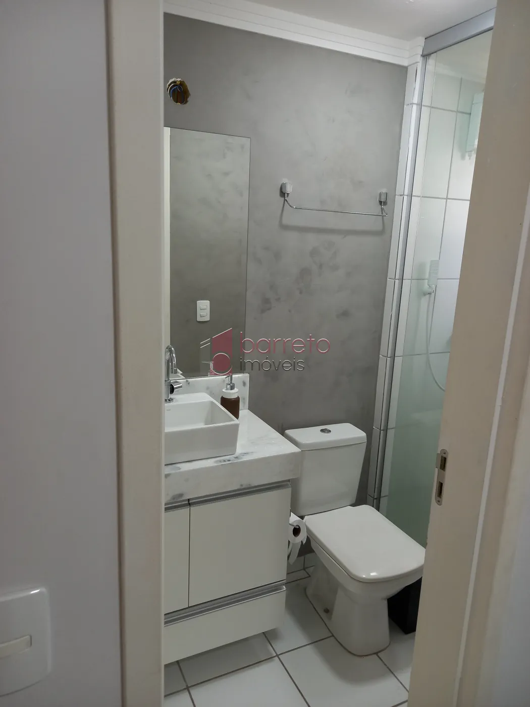 APARTAMENTO À VENDA NO CONDOMÍNIO ROYAL GARDEN NO HORTO SANTO ANTÔNIO EM JUNDIAÍ/SP