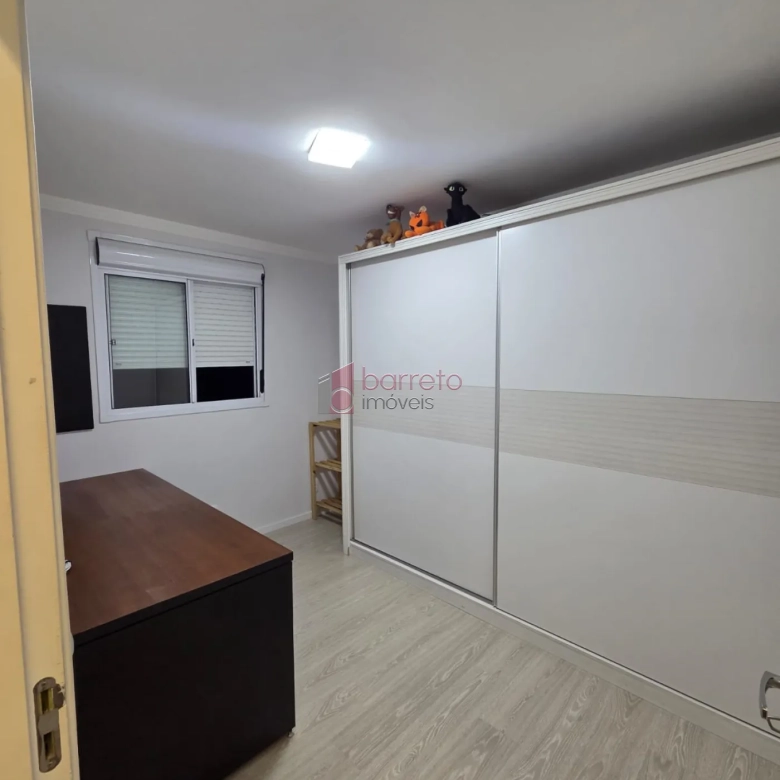 APARTAMENTO À VENDA NO CONDOMÍNIO ROYAL GARDEN NO HORTO SANTO ANTÔNIO EM JUNDIAÍ/SP