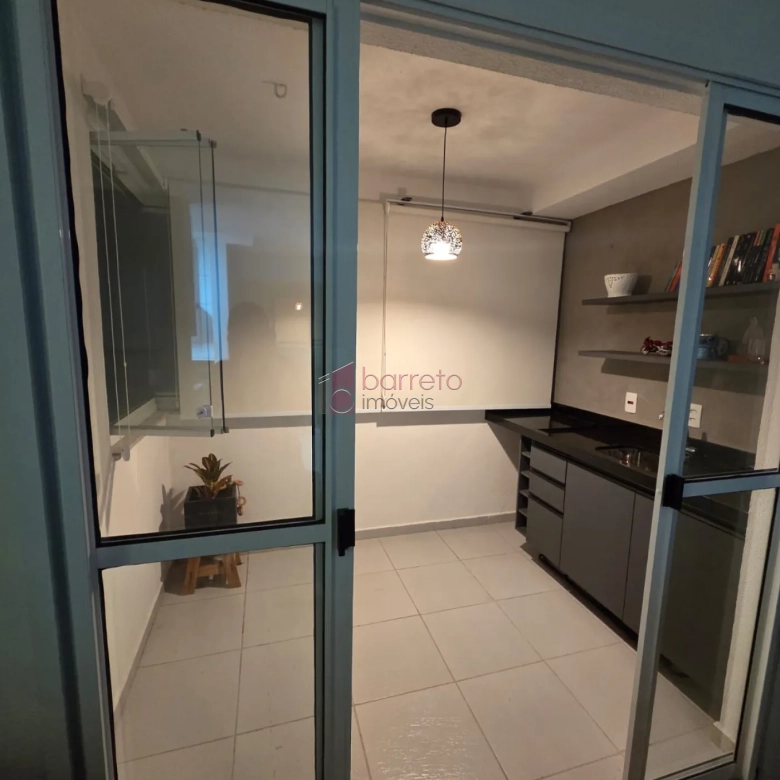 APARTAMENTO À VENDA NO CONDOMÍNIO ROYAL GARDEN NO HORTO SANTO ANTÔNIO EM JUNDIAÍ/SP