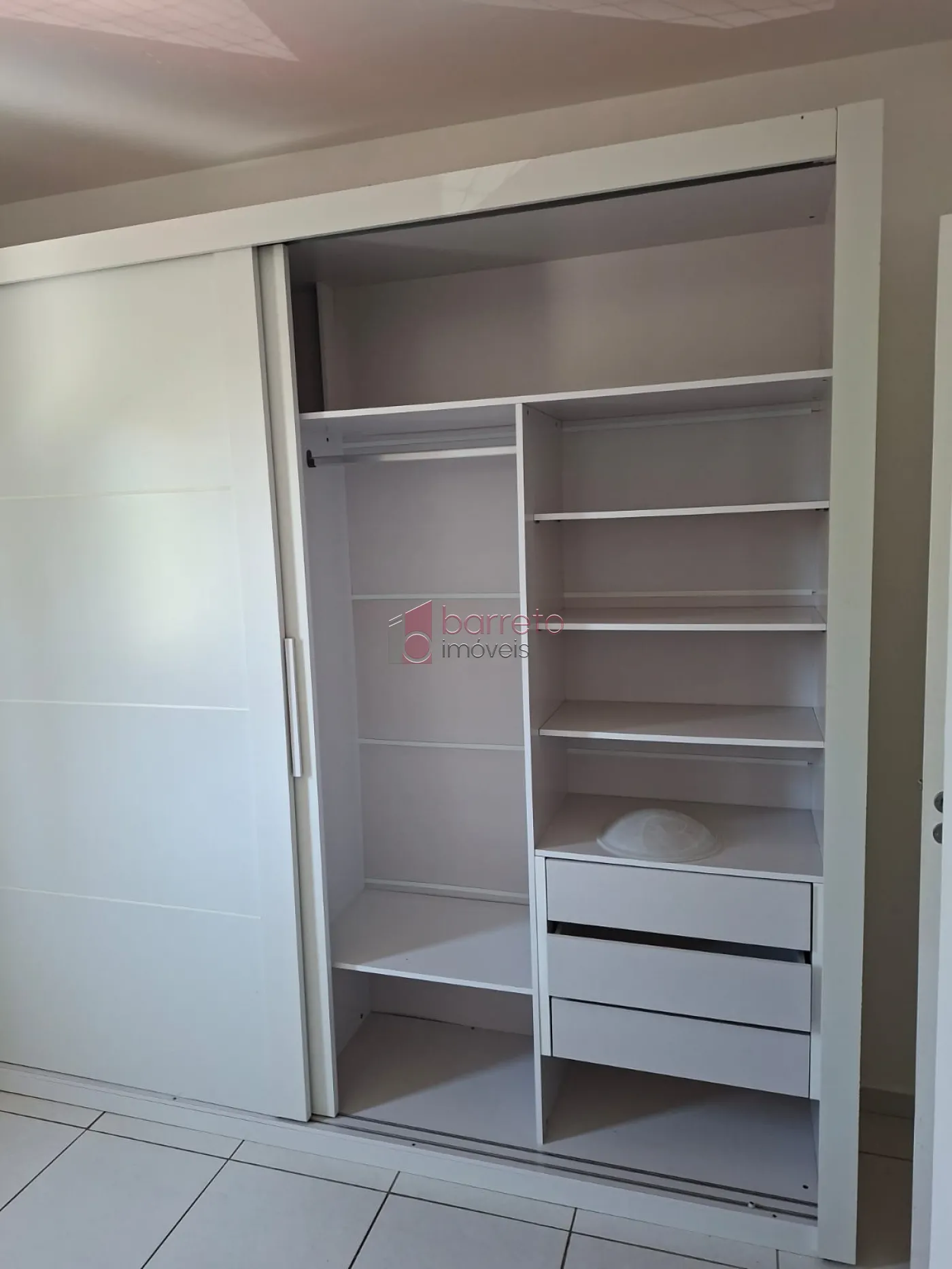 APARTAMENTO À VENDA NO CONDOMÍNIO VISTA CENTRALE EM JUNDIAÍ/SP