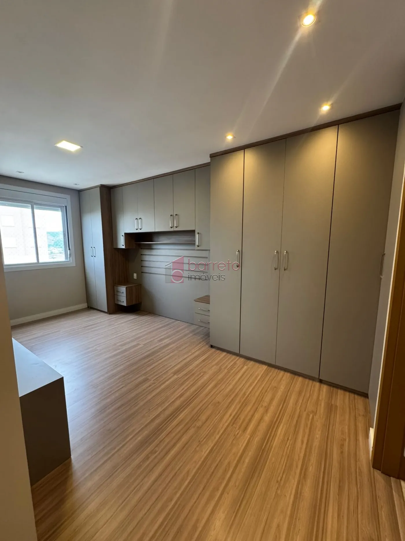 APARTAMENTO À VENDA NO CONDOMÍNIO ALTOS DA SAMUEL MARTINS – JARDIM DO LAGO – JUNDIAÍ/SP