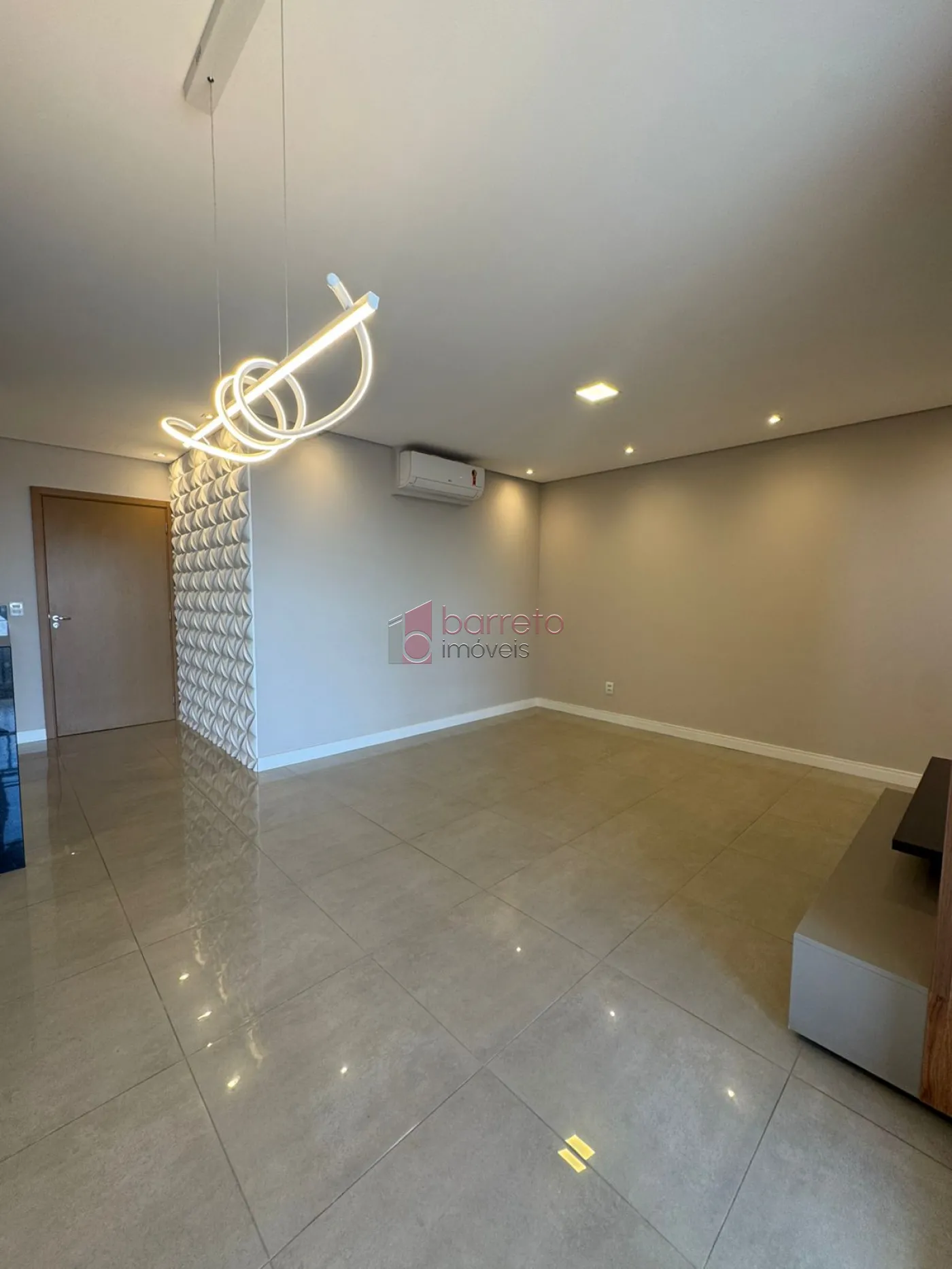 APARTAMENTO À VENDA NO CONDOMÍNIO ALTOS DA SAMUEL MARTINS – JARDIM DO LAGO – JUNDIAÍ/SP
