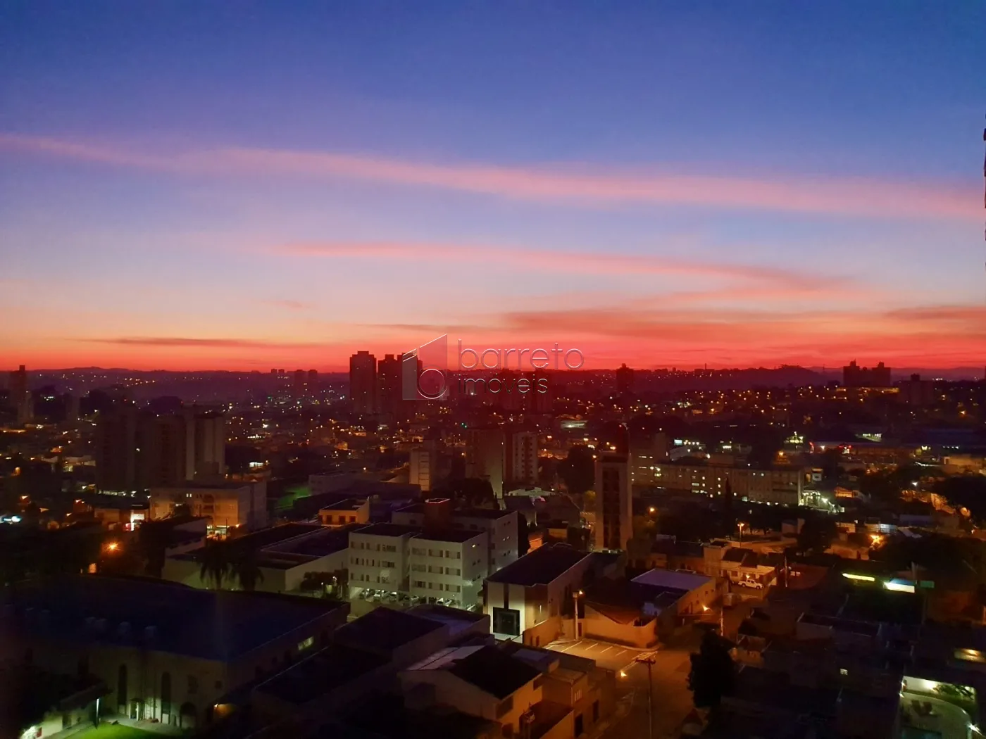 APARTAMENTO À VENDA NO CONDOMÍNIO LIBERTY EXCLUSIVE CLUB NO JARDIM MESSINA EM JUNDIAÍ/SP