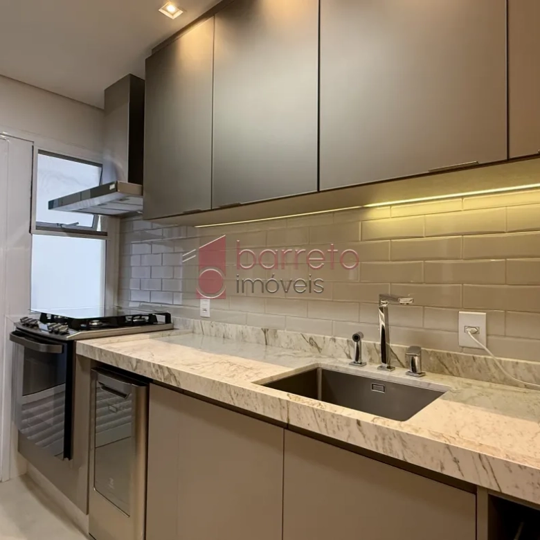 APARTAMENTO À VENDA NO CONDOMÍNIO LIBERTY EXCLUSIVE CLUB NO JARDIM MESSINA EM JUNDIAÍ/SP