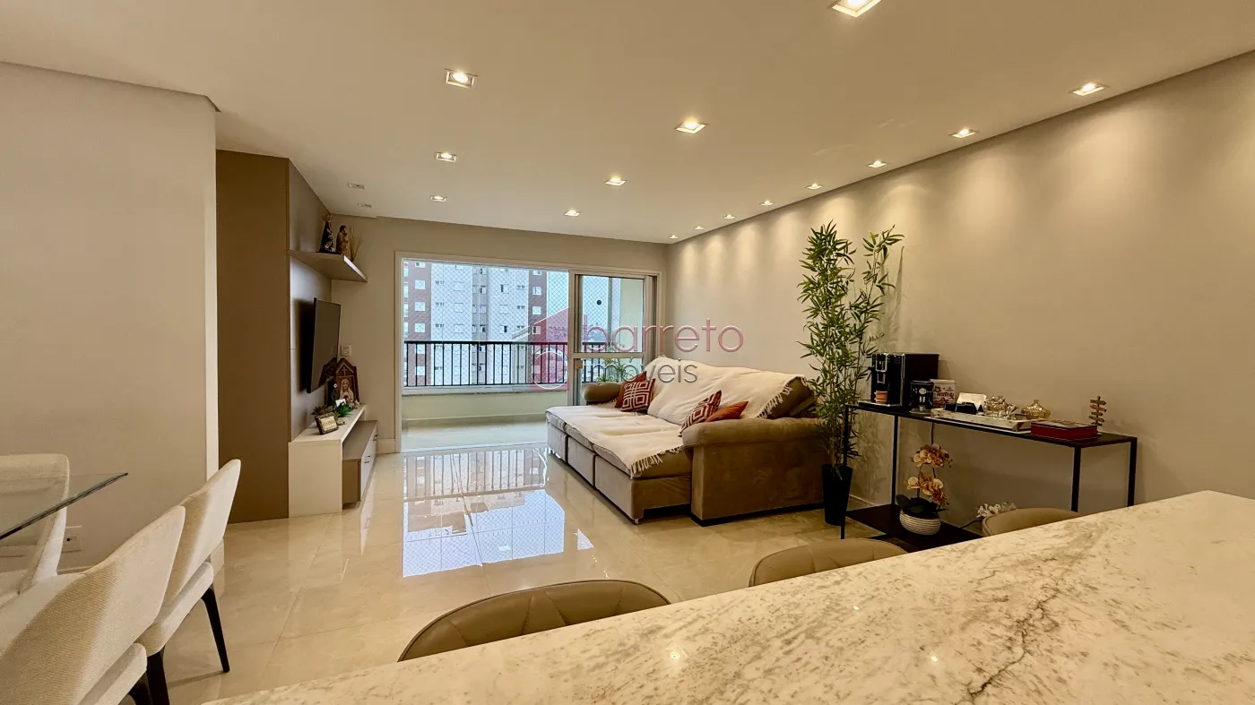 APARTAMENTO À VENDA NO CONDOMÍNIO LIBERTY EXCLUSIVE CLUB NO JARDIM MESSINA EM JUNDIAÍ/SP