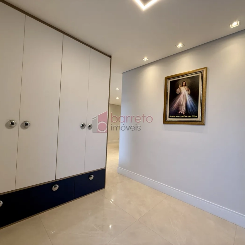 APARTAMENTO À VENDA NO CONDOMÍNIO LIBERTY EXCLUSIVE CLUB NO JARDIM MESSINA EM JUNDIAÍ/SP