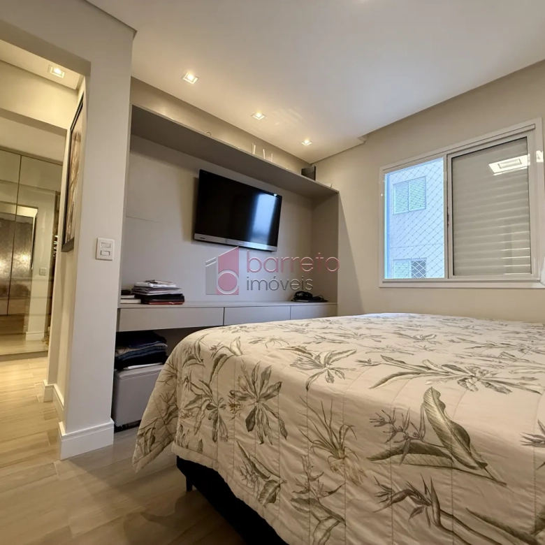 APARTAMENTO À VENDA NO CONDOMÍNIO LIBERTY EXCLUSIVE CLUB NO JARDIM MESSINA EM JUNDIAÍ/SP